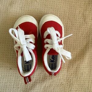 Keds Kids Red and White Canvas Lace-Up Sneakers Size 4